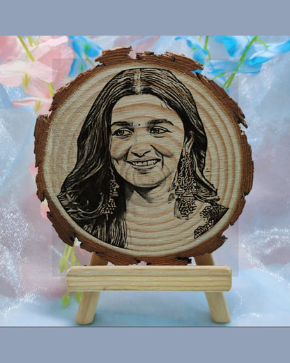 Circular Wooden Engraved Slice (5 to 6 Inches)
